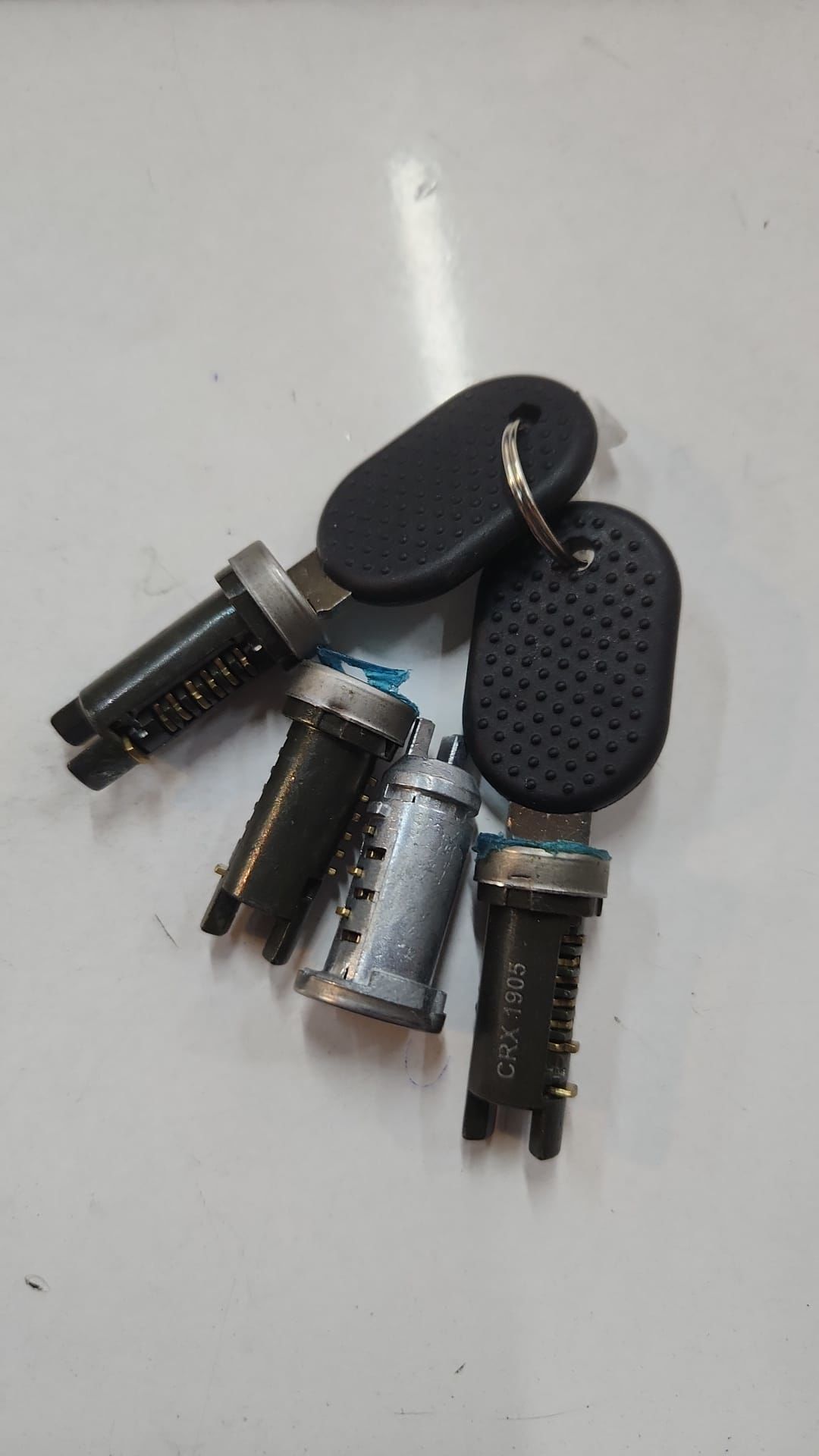 Kilit Seti Uno Bagaj Kontak Dahil