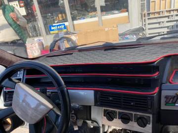 Ön Göğüs Halısı Tempra Tipo 6 Parça Deri Özel Yapım Kırmızı Siyah
