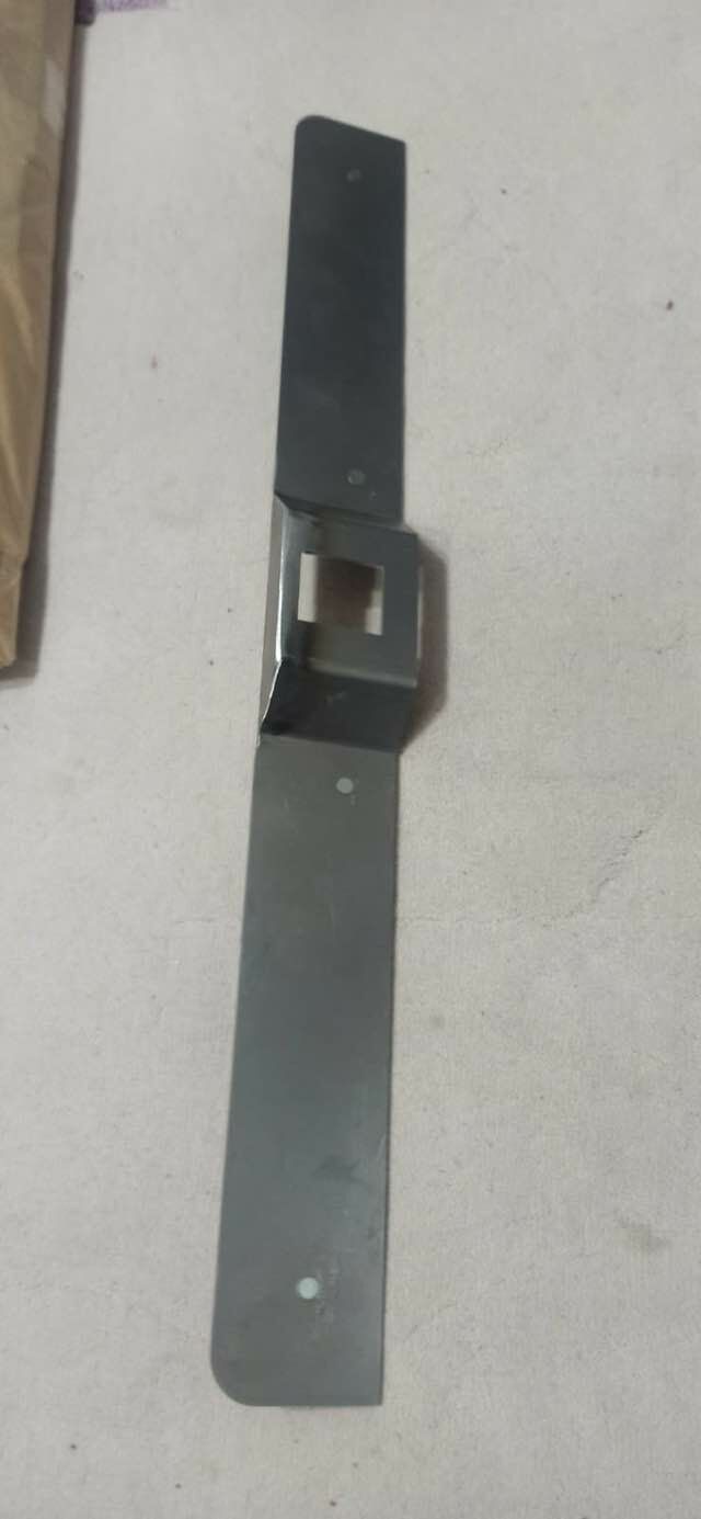 Fiat Uno Plaka Üstü Arka Bagaj Tutma Yeri Sac Ürün