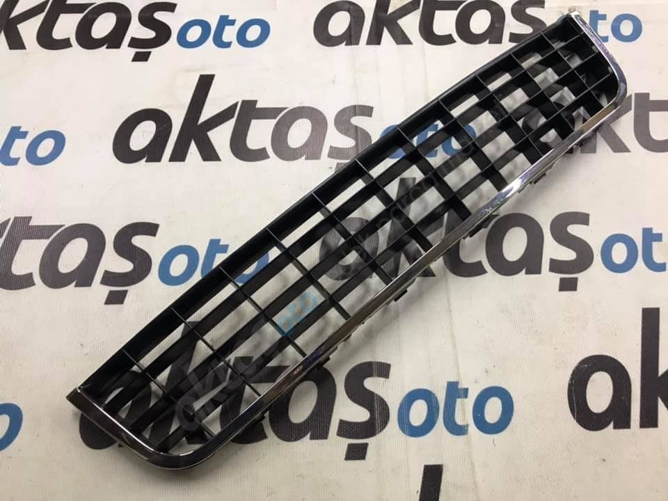 Ön Tampon Alt Izgara Linea Siyah Nikelaj