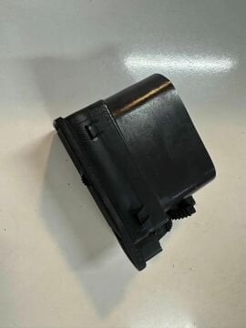 Kalorifer Düfizörü Sağ Tempra Tipo araç çıkması