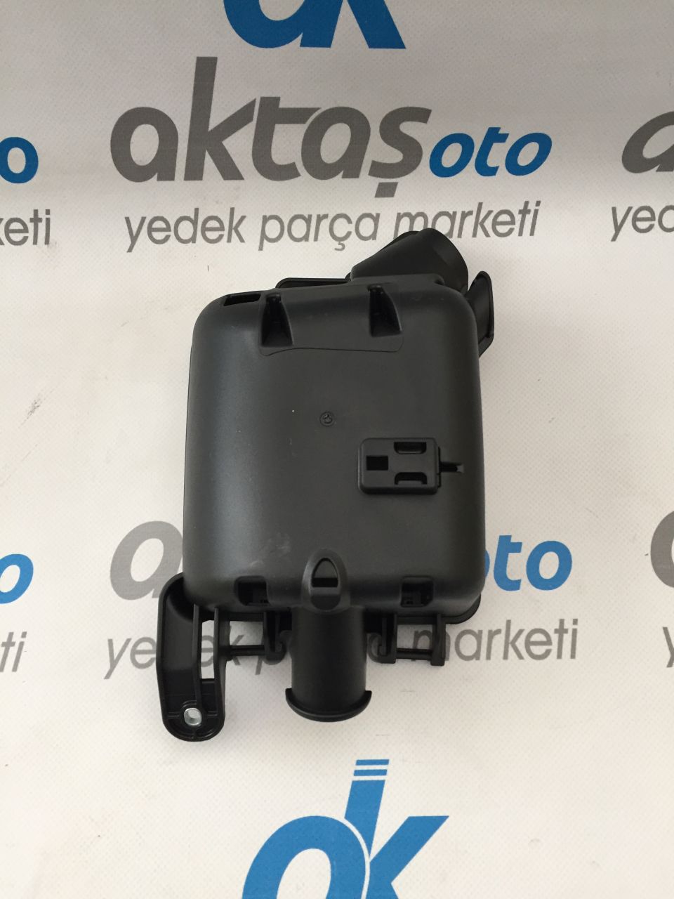 Sigorta Kutusu Alt Plastiği Fiorino