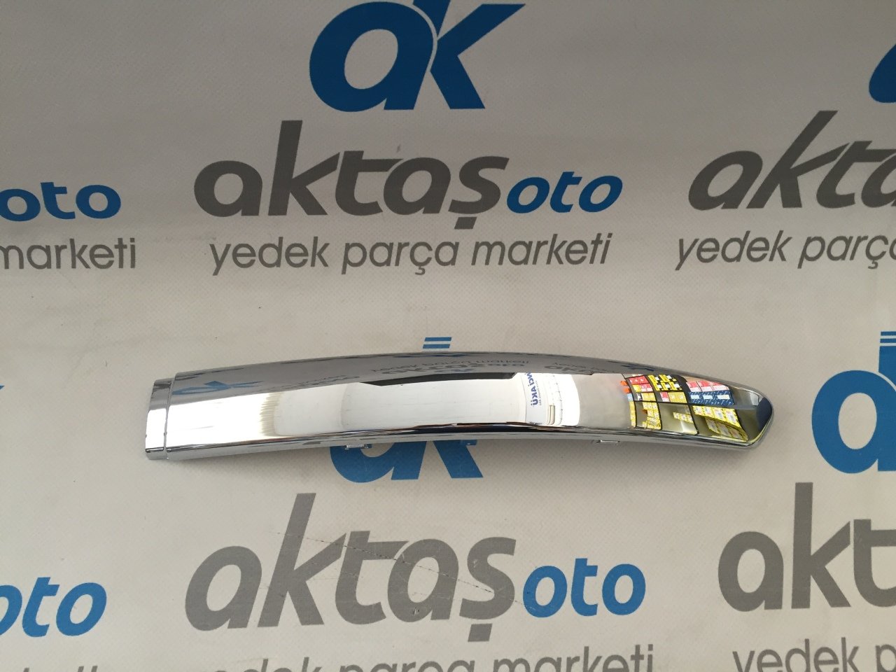 Arka Tampon Sağ Çita Linea Krom
