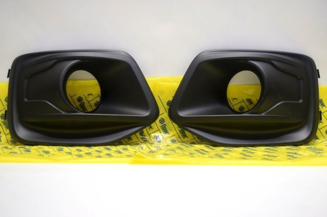 Fiorino Ön Tampon Sis Farı Kapağı Sol-Sol Takım  2020 Sonrası