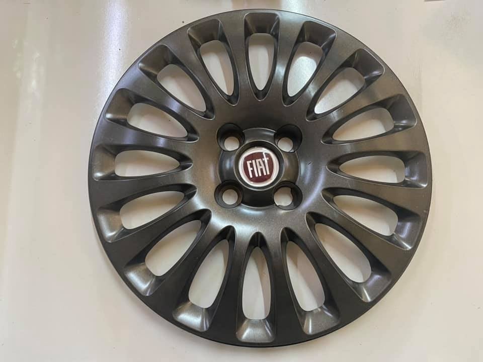 Jant Kapağı Grande Punto Uno 15 inç Füme