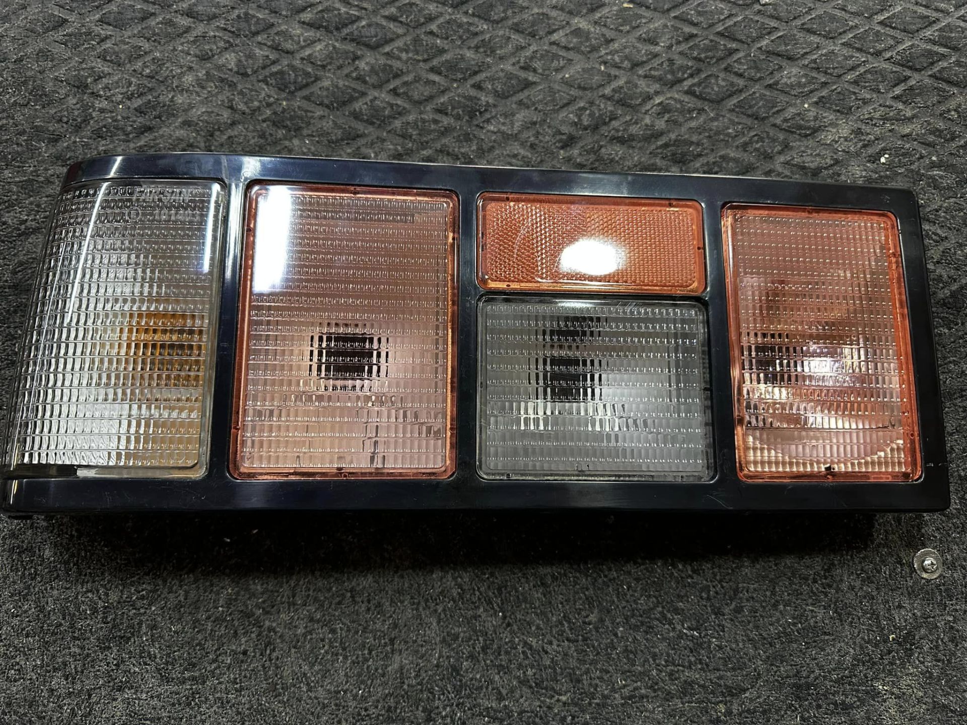 Stop Lambası Soluk Tip Doğan Şahin Sol