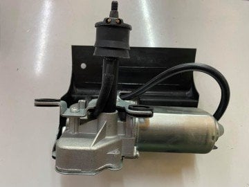 Arka Cam Silecek Motoru Tempra