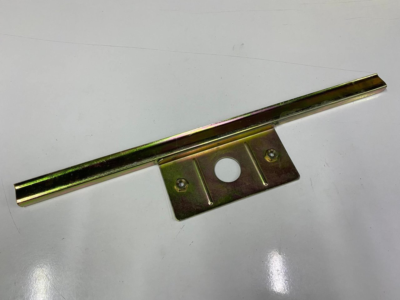 Cam Kızağı Doğan Kartal Şahin Ön Kapılar İçin