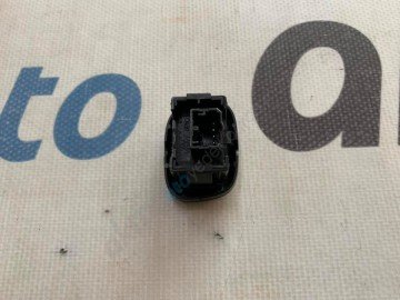 Cam Düğmesi Panda Sağ