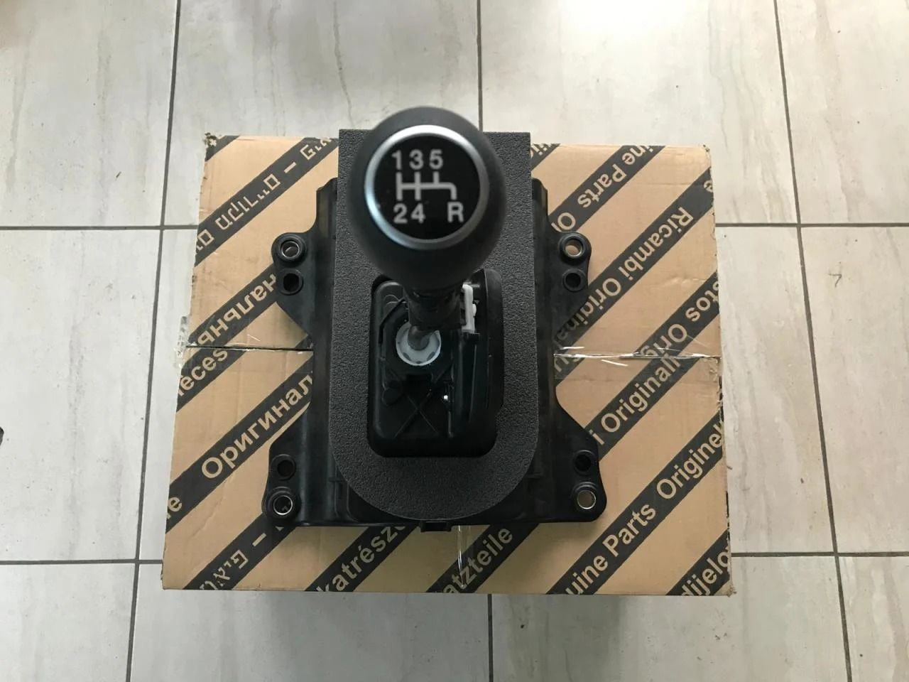 Fiat Linea Grande Punto 1.2 1.4 Vites Üst Kulesi Kumanda Grubu