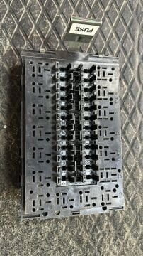 Sigorta Kutusu Alfa 147 tempra tipo sanruflu model italyan