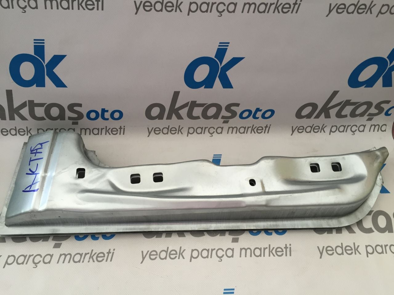 Ön Kapı Takviye Direk Dış Sacı Sağ Doğan Kartal Şahin